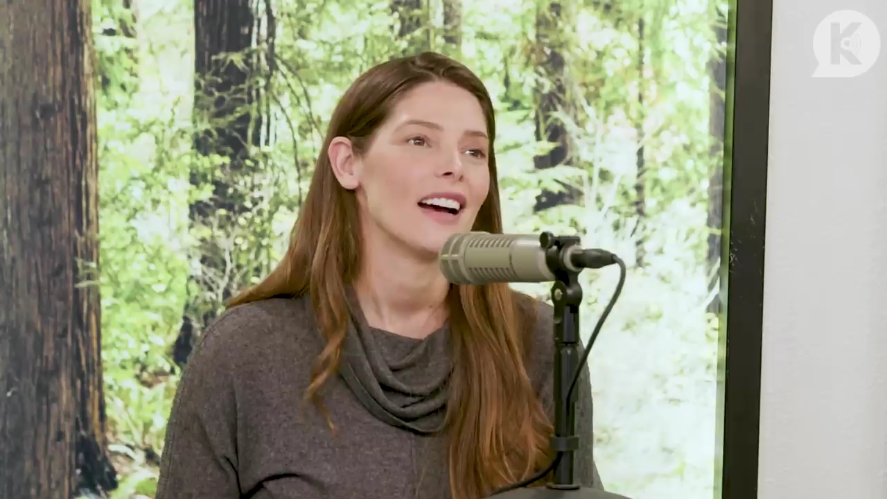 Ashley-Greene-dot-nl_TheTwilightEffect-TwilightCostumeDesignerWendyChuck3061.jpg Ashley-Greene-dot-nl_TheTwilightEffect-TwilightCostumeDesignerWendyChuck3061.jpg