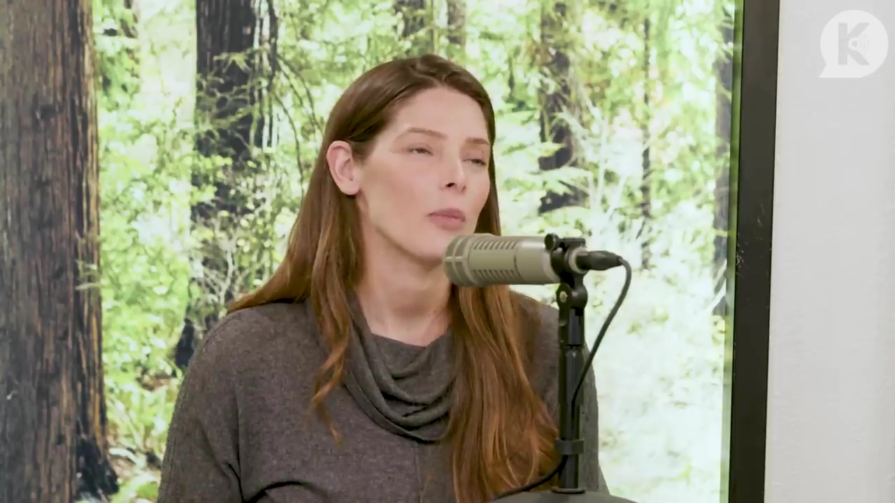 Ashley-Greene-dot-nl_TheTwilightEffect-TwilightCostumeDesignerWendyChuck3063.jpg Ashley-Greene-dot-nl_TheTwilightEffect-TwilightCostumeDesignerWendyChuck3063.jpg