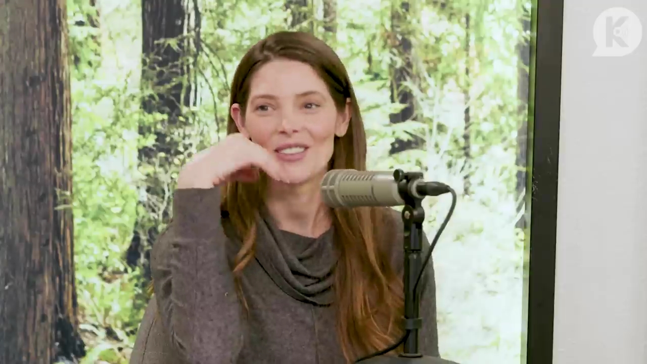 Ashley-Greene-dot-nl_TheTwilightEffect-TwilightCostumeDesignerWendyChuck3074.jpg Ashley-Greene-dot-nl_TheTwilightEffect-TwilightCostumeDesignerWendyChuck3074.jpg