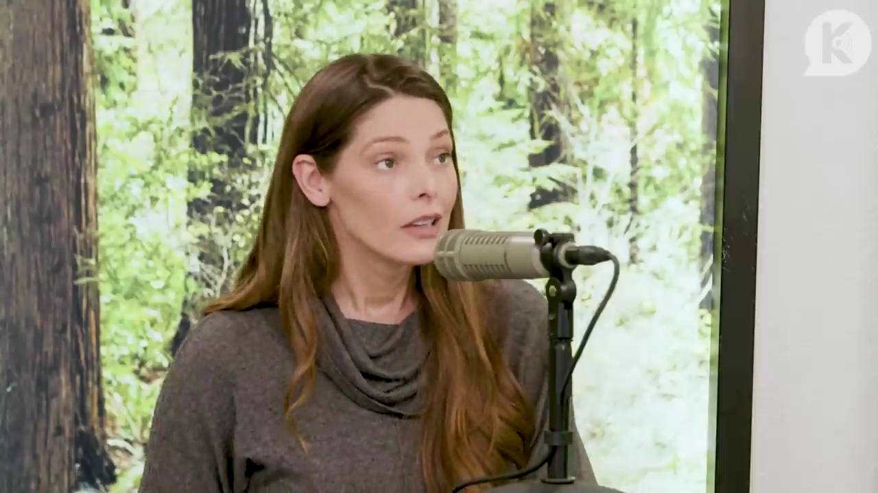 Ashley-Greene-dot-nl_TheTwilightEffect-TwilightCostumeDesignerWendyChuck3089.jpg Ashley-Greene-dot-nl_TheTwilightEffect-TwilightCostumeDesignerWendyChuck3089.jpg