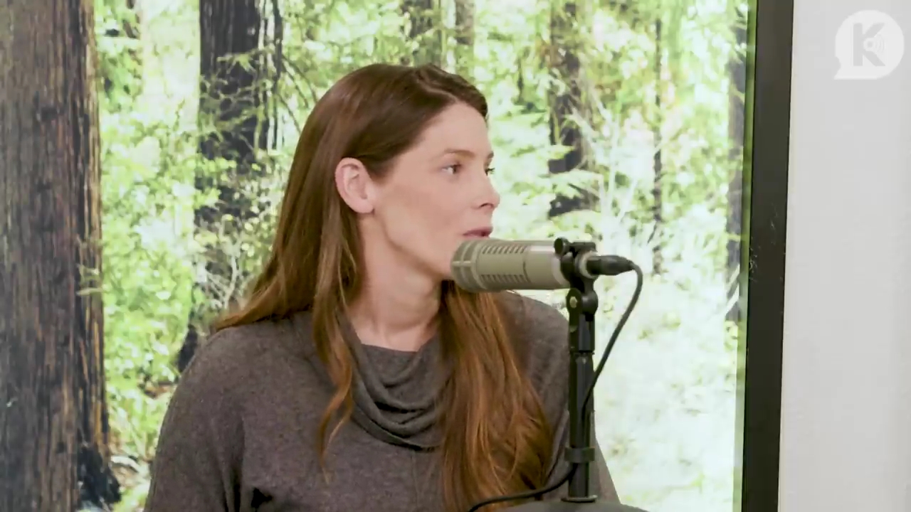 Ashley-Greene-dot-nl_TheTwilightEffect-TwilightCostumeDesignerWendyChuck3092.jpg Ashley-Greene-dot-nl_TheTwilightEffect-TwilightCostumeDesignerWendyChuck3092.jpg