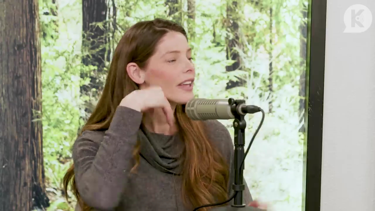 Ashley-Greene-dot-nl_TheTwilightEffect-TwilightCostumeDesignerWendyChuck3114.jpg Ashley-Greene-dot-nl_TheTwilightEffect-TwilightCostumeDesignerWendyChuck3114.jpg