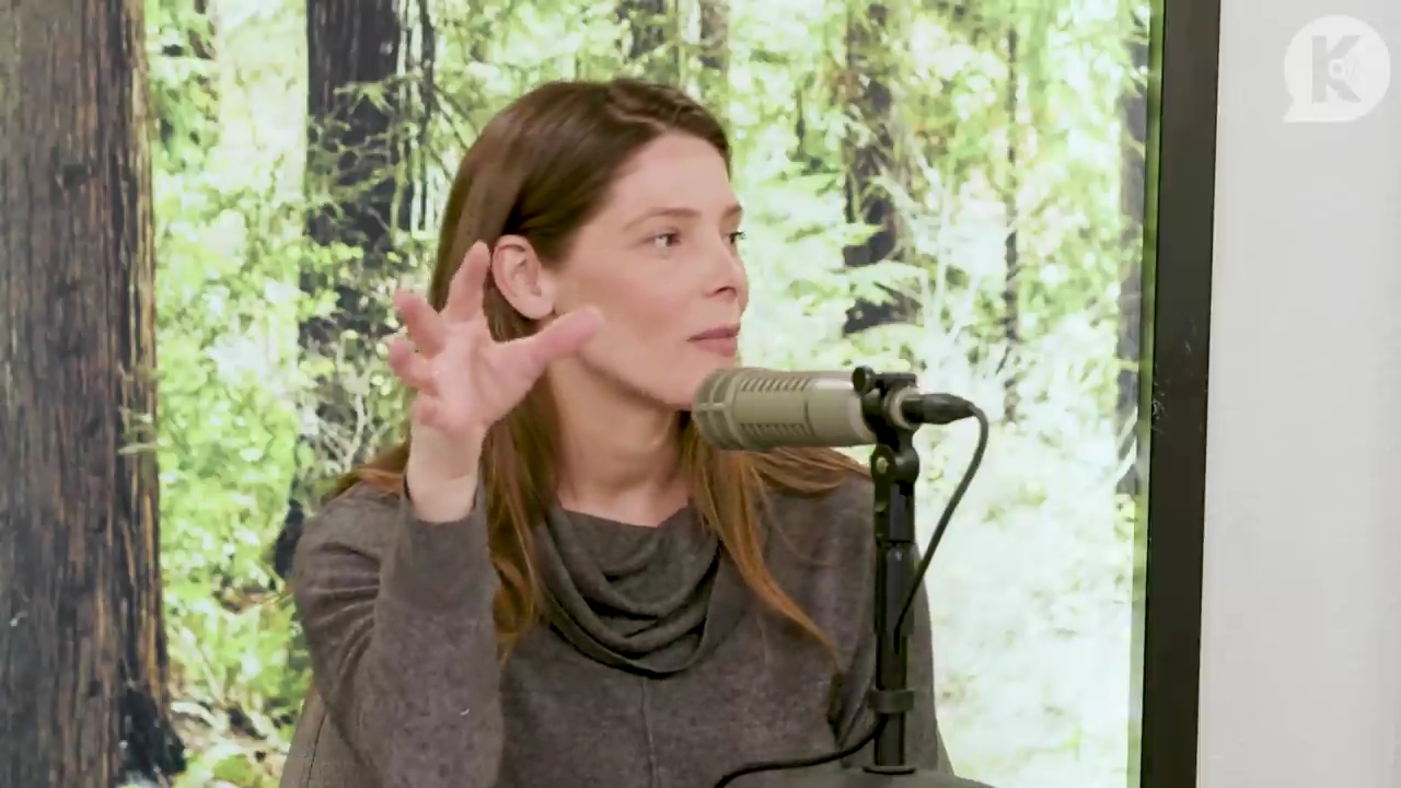 Ashley-Greene-dot-nl_TheTwilightEffect-TwilightCostumeDesignerWendyChuck3295.jpg Ashley-Greene-dot-nl_TheTwilightEffect-TwilightCostumeDesignerWendyChuck3295.jpg