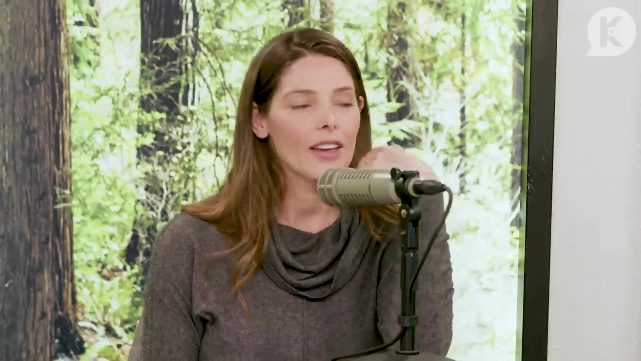 Ashley-Greene-dot-nl_TheTwilightEffect-TwilightCostumeDesignerWendyChuck3384.jpg Ashley-Greene-dot-nl_TheTwilightEffect-TwilightCostumeDesignerWendyChuck3384.jpg