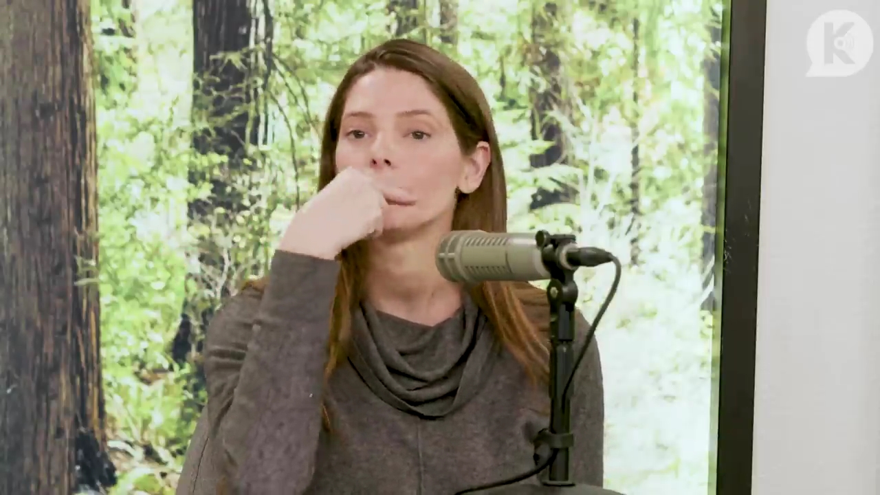 Ashley-Greene-dot-nl_TheTwilightEffect-TwilightCostumeDesignerWendyChuck3397.jpg Ashley-Greene-dot-nl_TheTwilightEffect-TwilightCostumeDesignerWendyChuck3397.jpg