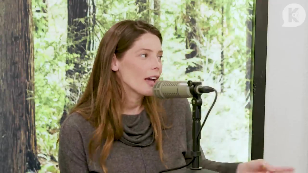 Ashley-Greene-dot-nl_TheTwilightEffect-TwilightCostumeDesignerWendyChuck3415.jpg Ashley-Greene-dot-nl_TheTwilightEffect-TwilightCostumeDesignerWendyChuck3415.jpg