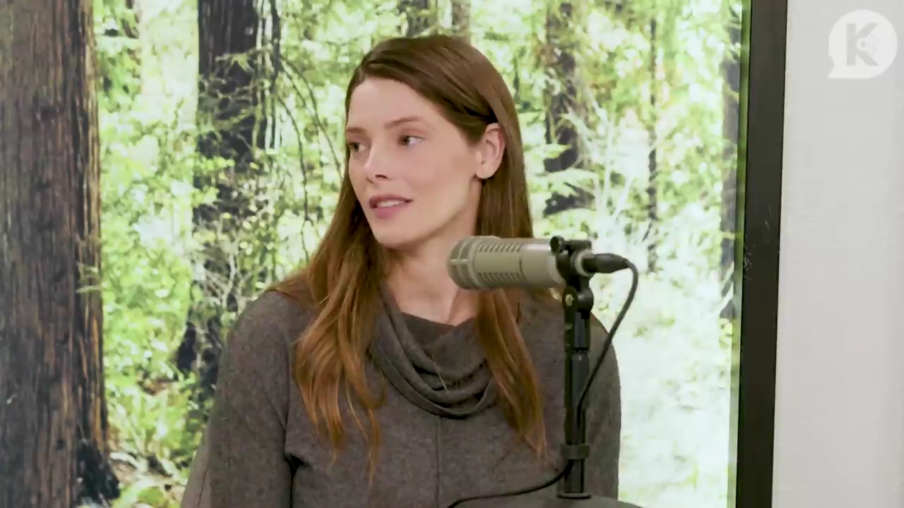 Ashley-Greene-dot-nl_TheTwilightEffect-TwilightCostumeDesignerWendyChuck3776.jpg Ashley-Greene-dot-nl_TheTwilightEffect-TwilightCostumeDesignerWendyChuck3776.jpg