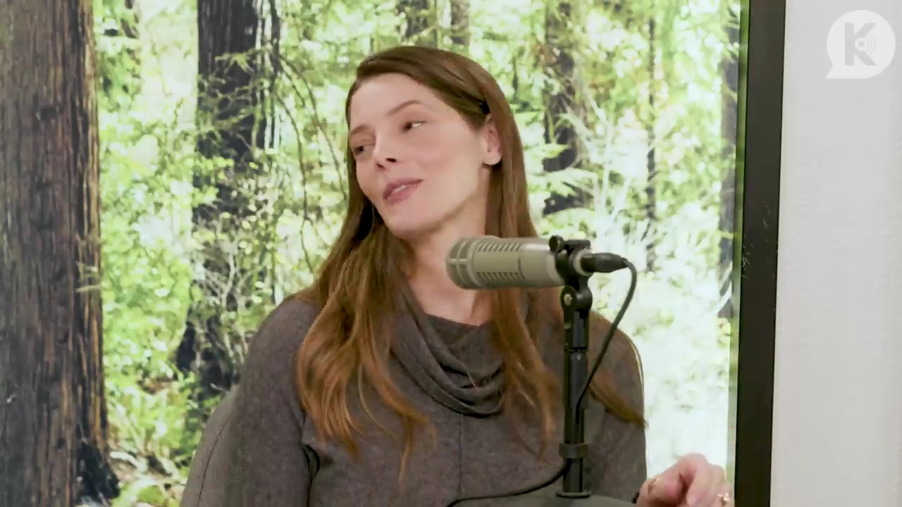 Ashley-Greene-dot-nl_TheTwilightEffect-TwilightCostumeDesignerWendyChuck3880.jpg Ashley-Greene-dot-nl_TheTwilightEffect-TwilightCostumeDesignerWendyChuck3880.jpg