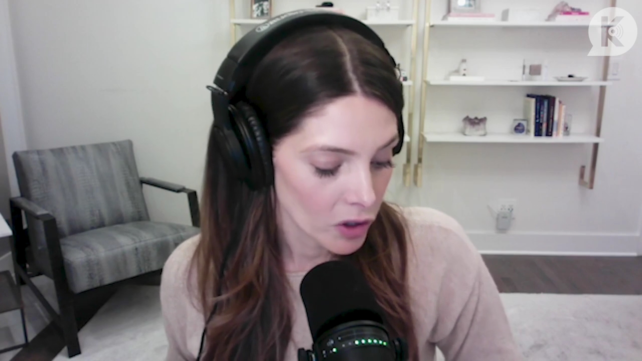 Ashley-Greene-dot-nl_TheTwilightEffect-Finale2MidnightSunandStorytellers0439.jpg Ashley-Greene-dot-nl_TheTwilightEffect-Finale2MidnightSunandStorytellers0439.jpg