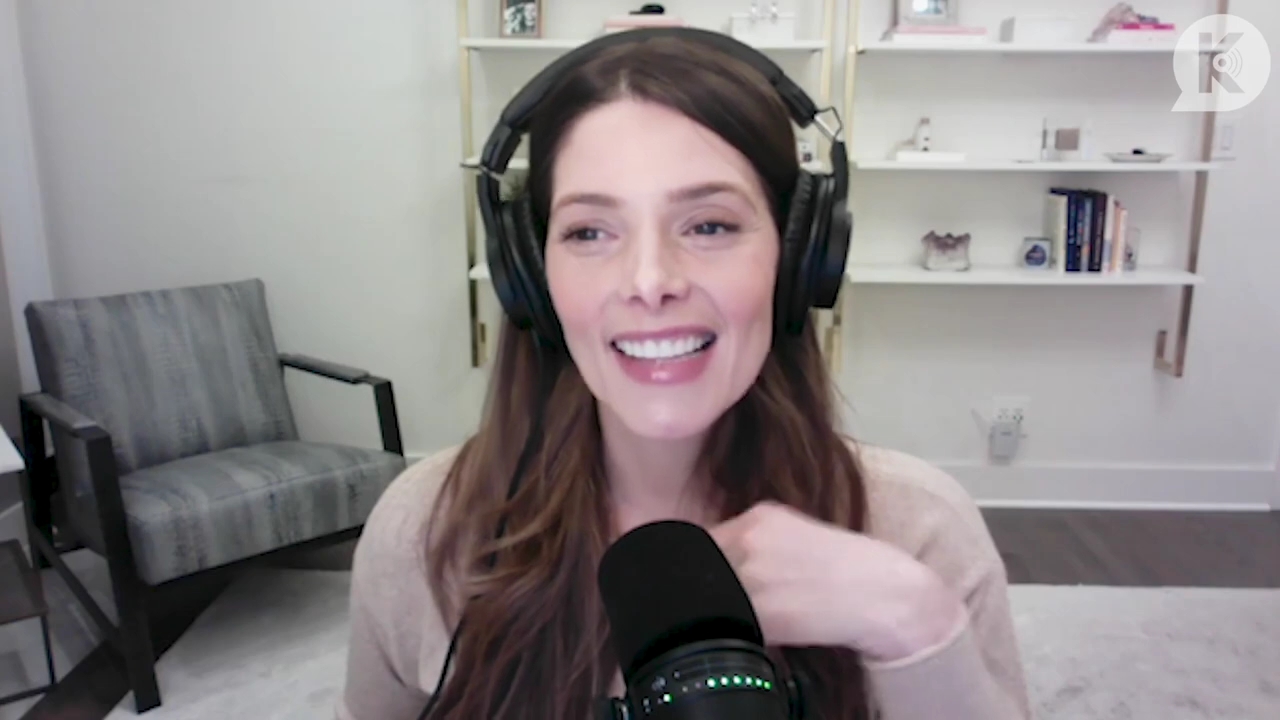 Ashley-Greene-dot-nl_TheTwilightEffect-Finale2MidnightSunandStorytellers0449.jpg Ashley-Greene-dot-nl_TheTwilightEffect-Finale2MidnightSunandStorytellers0449.jpg