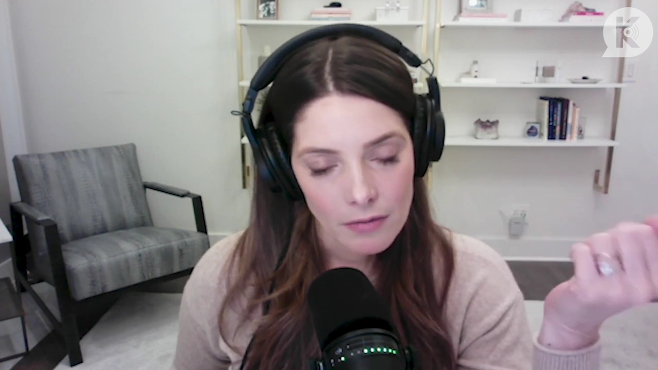 Ashley-Greene-dot-nl_TheTwilightEffect-Finale2MidnightSunandStorytellers0632.jpg Ashley-Greene-dot-nl_TheTwilightEffect-Finale2MidnightSunandStorytellers0632.jpg