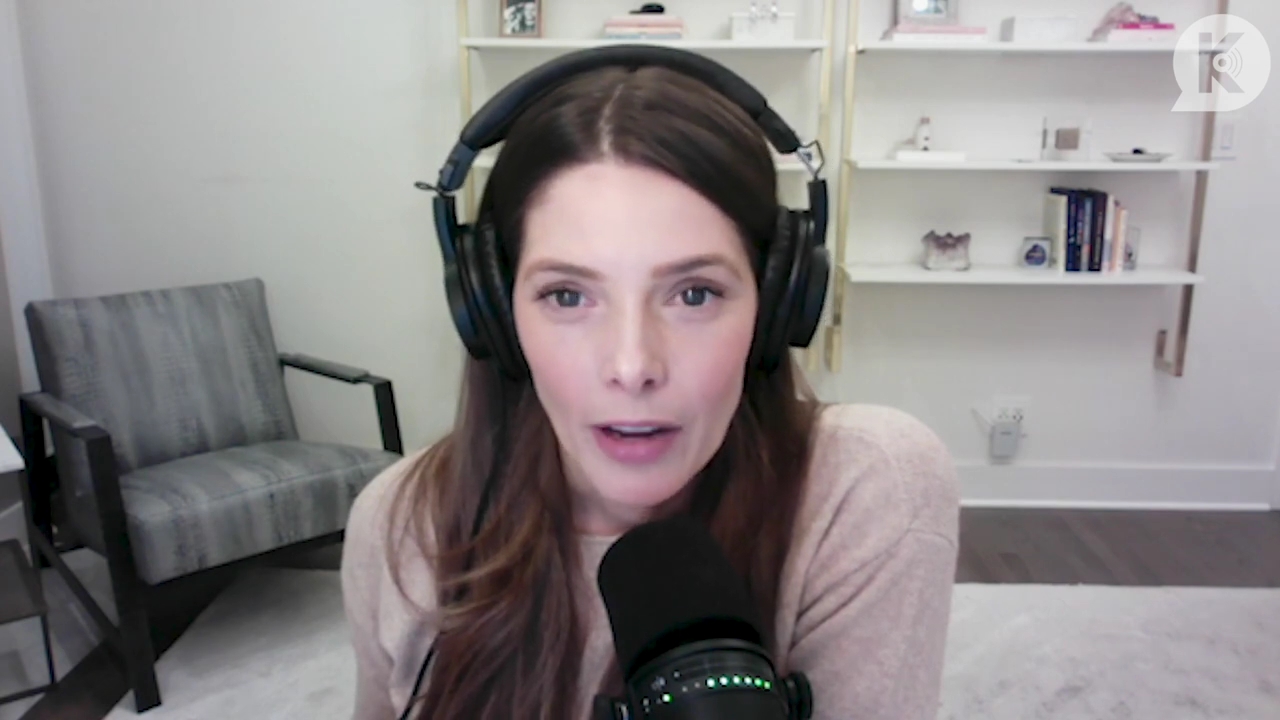 Ashley-Greene-dot-nl_TheTwilightEffect-Finale2MidnightSunandStorytellers0794.jpg Ashley-Greene-dot-nl_TheTwilightEffect-Finale2MidnightSunandStorytellers0794.jpg