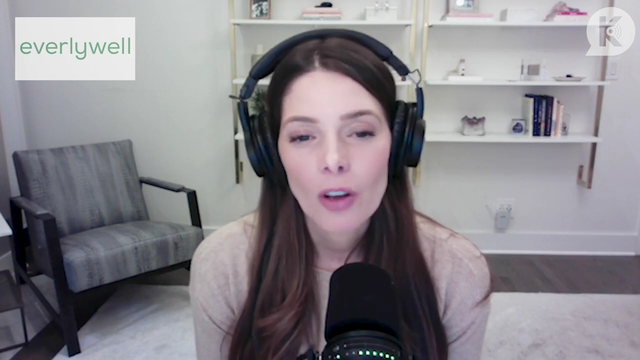 Ashley-Greene-dot-nl_TheTwilightEffect-Finale2MidnightSunandStorytellers0814.jpg