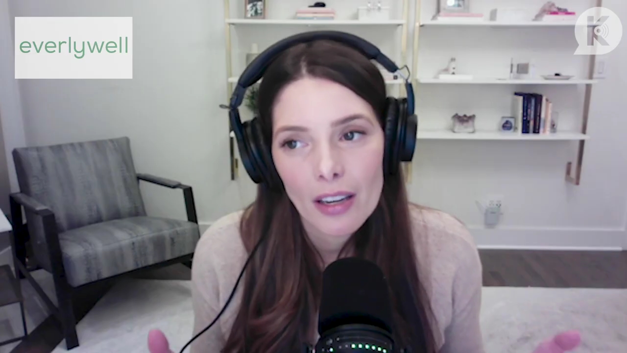 Ashley-Greene-dot-nl_TheTwilightEffect-Finale2MidnightSunandStorytellers0863.jpg