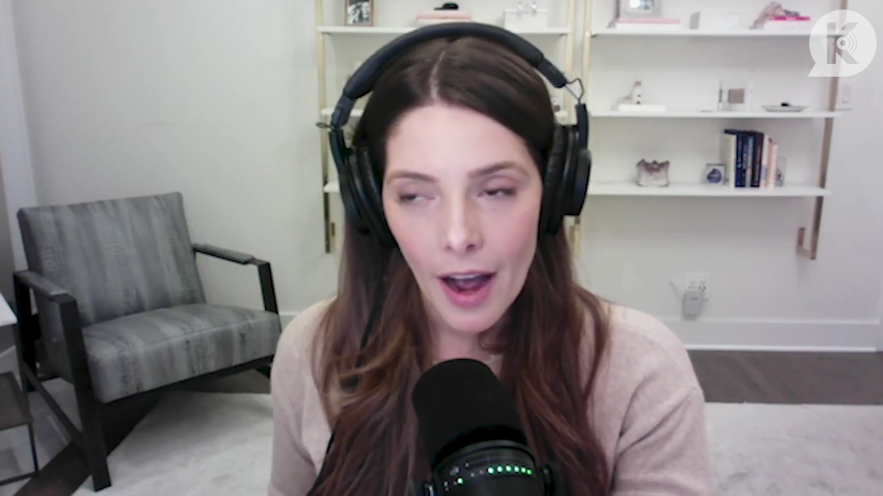 Ashley-Greene-dot-nl_TheTwilightEffect-Finale2MidnightSunandStorytellers1066.jpg Ashley-Greene-dot-nl_TheTwilightEffect-Finale2MidnightSunandStorytellers1066.jpg