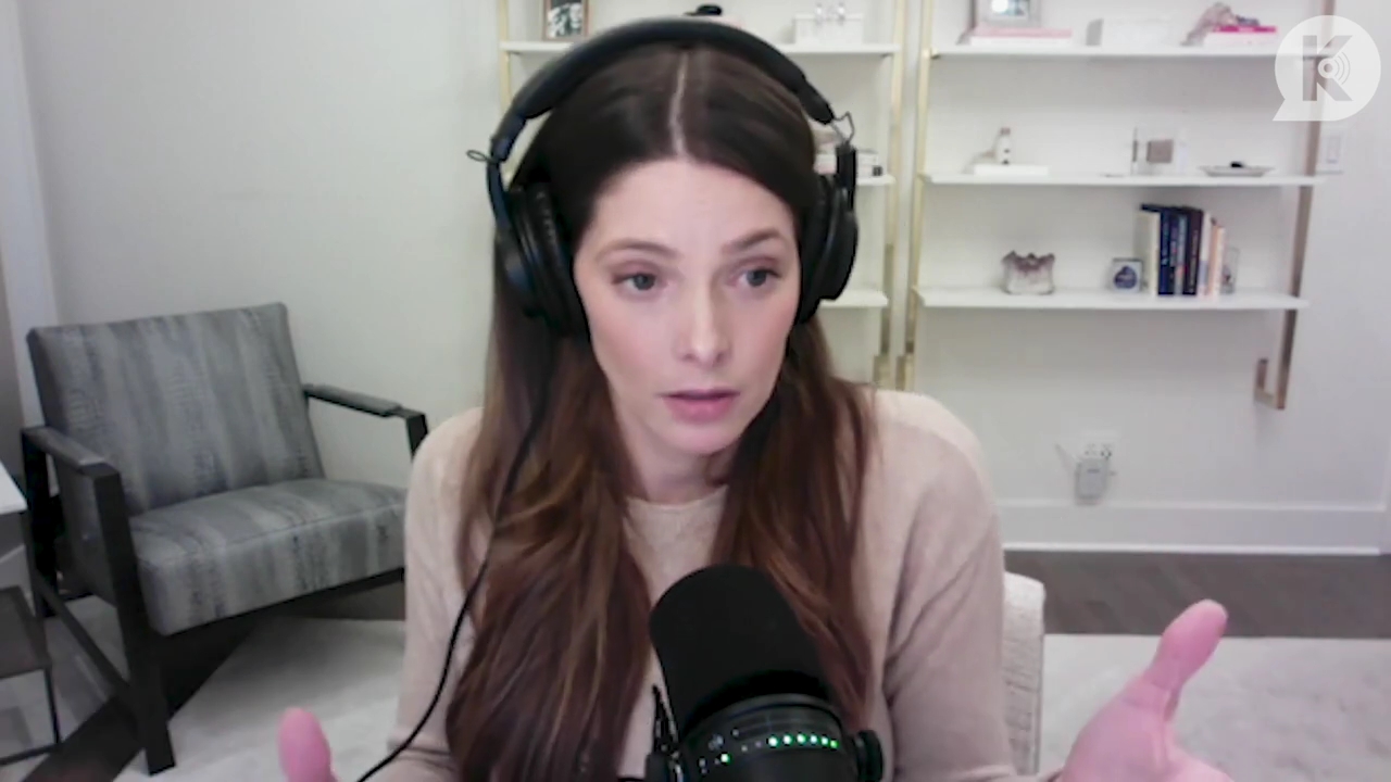 Ashley-Greene-dot-nl_TheTwilightEffect-Finale2MidnightSunandStorytellers1096.jpg Ashley-Greene-dot-nl_TheTwilightEffect-Finale2MidnightSunandStorytellers1096.jpg