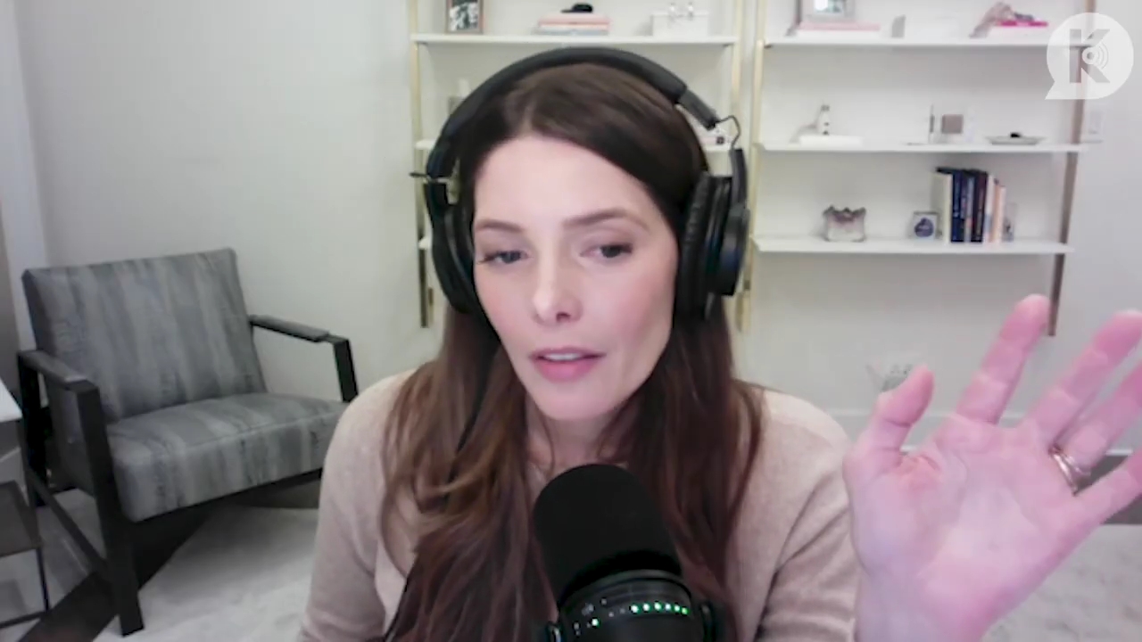 Ashley-Greene-dot-nl_TheTwilightEffect-Finale2MidnightSunandStorytellers1182.jpg Ashley-Greene-dot-nl_TheTwilightEffect-Finale2MidnightSunandStorytellers1182.jpg