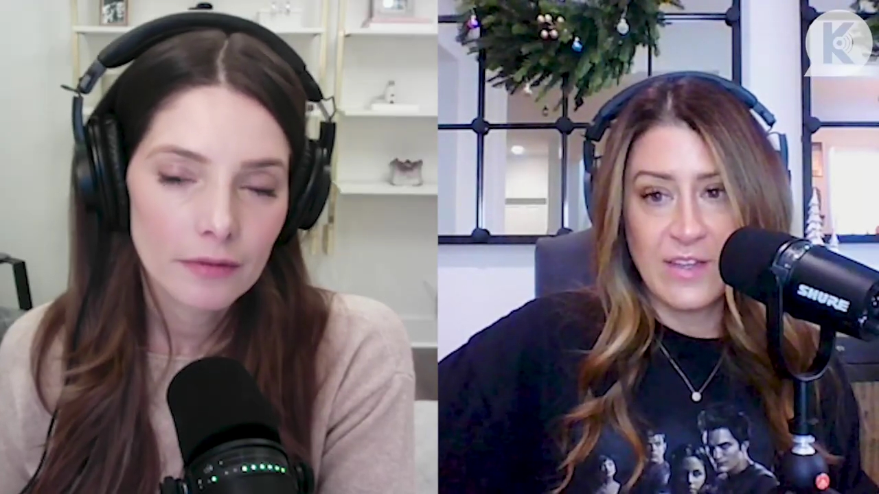 Ashley-Greene-dot-nl_TheTwilightEffect-Finale2MidnightSunandStorytellers1720.jpg Ashley-Greene-dot-nl_TheTwilightEffect-Finale2MidnightSunandStorytellers1720.jpg