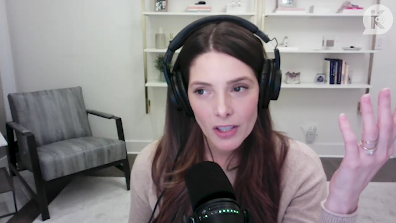 Ashley-Greene-dot-nl_TheTwilightEffect-Finale2MidnightSunandStorytellers2075.jpg Ashley-Greene-dot-nl_TheTwilightEffect-Finale2MidnightSunandStorytellers2075.jpg