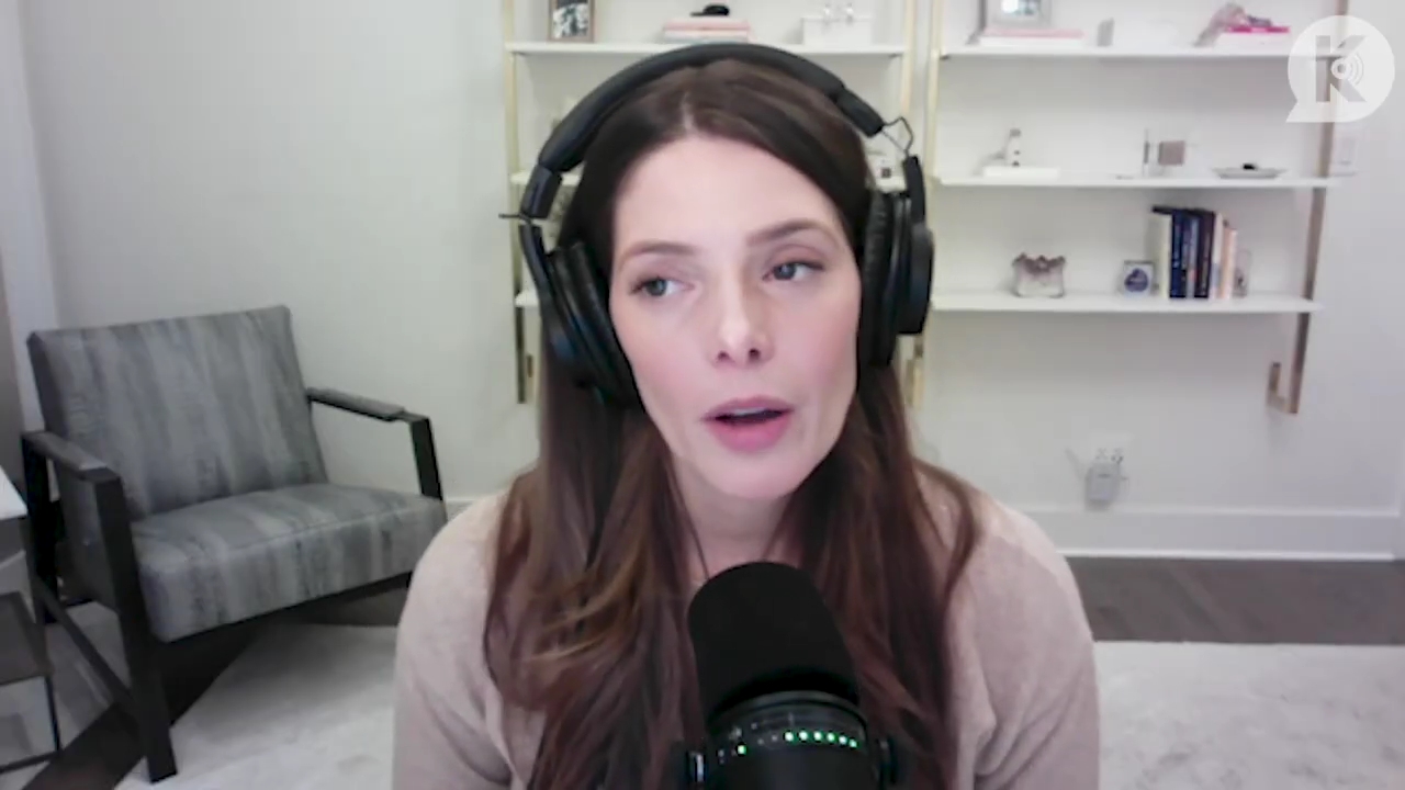 Ashley-Greene-dot-nl_TheTwilightEffect-Finale2MidnightSunandStorytellers2193.jpg Ashley-Greene-dot-nl_TheTwilightEffect-Finale2MidnightSunandStorytellers2193.jpg