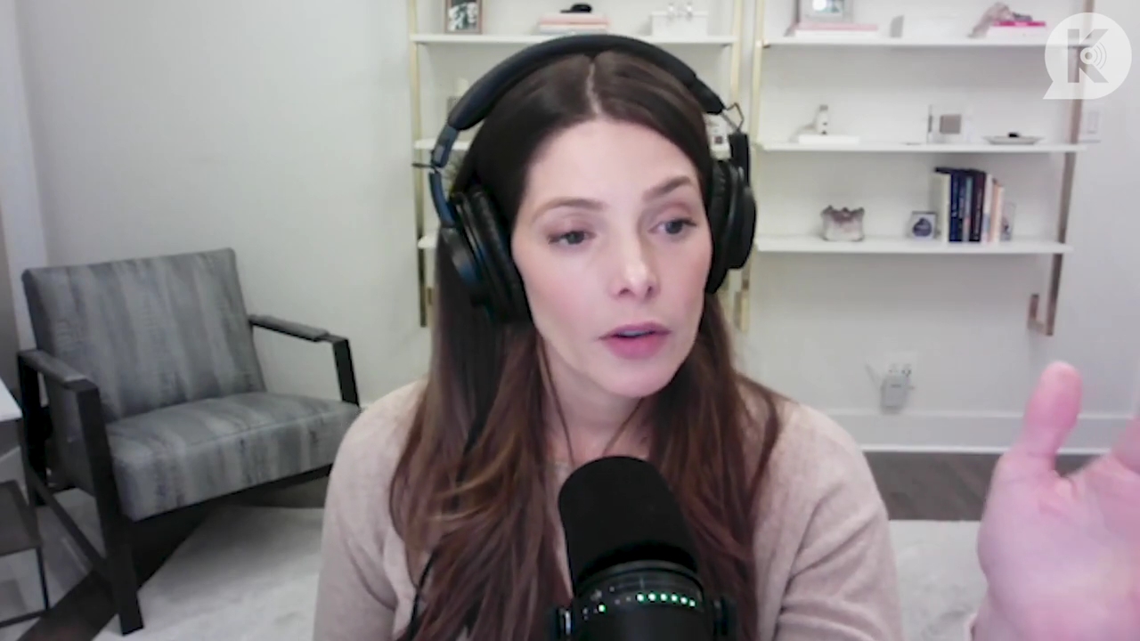 Ashley-Greene-dot-nl_TheTwilightEffect-Finale2MidnightSunandStorytellers2269.jpg Ashley-Greene-dot-nl_TheTwilightEffect-Finale2MidnightSunandStorytellers2269.jpg