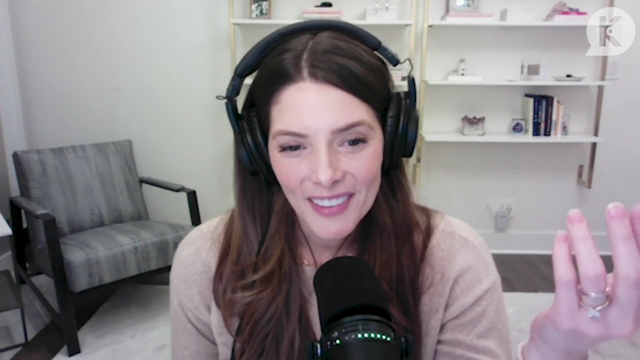 Ashley-Greene-dot-nl_TheTwilightEffect-Finale2MidnightSunandStorytellers2284.jpg Ashley-Greene-dot-nl_TheTwilightEffect-Finale2MidnightSunandStorytellers2284.jpg