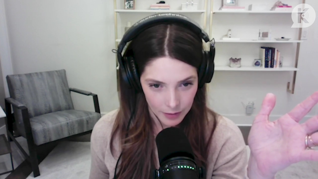 Ashley-Greene-dot-nl_TheTwilightEffect-Finale2MidnightSunandStorytellers2352.jpg Ashley-Greene-dot-nl_TheTwilightEffect-Finale2MidnightSunandStorytellers2352.jpg