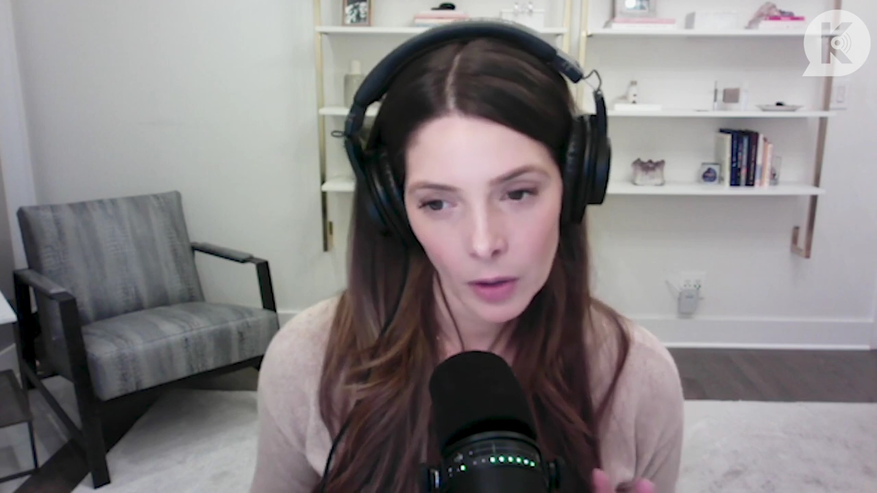 Ashley-Greene-dot-nl_TheTwilightEffect-Finale2MidnightSunandStorytellers2413.jpg