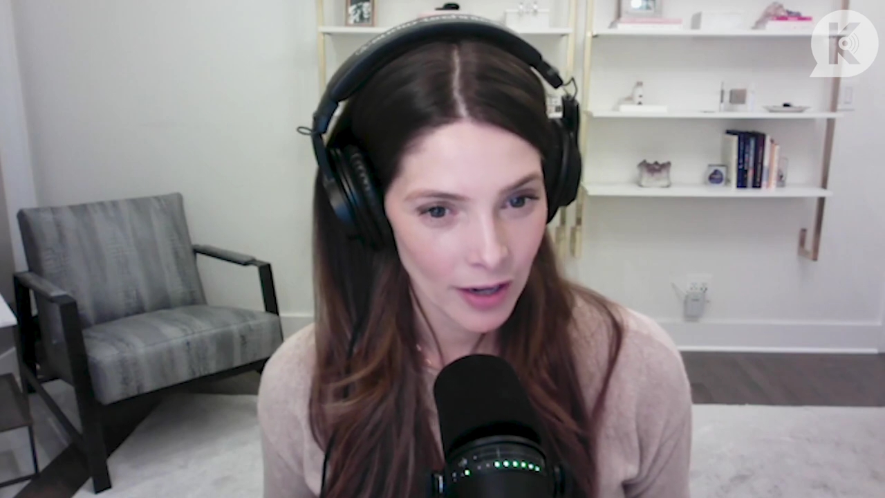 Ashley-Greene-dot-nl_TheTwilightEffect-Finale2MidnightSunandStorytellers2418.jpg
