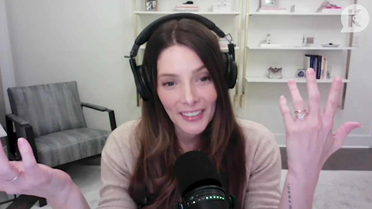 Ashley-Greene-dot-nl_TheTwilightEffect-Finale2MidnightSunandStorytellers3348.jpg Ashley-Greene-dot-nl_TheTwilightEffect-Finale2MidnightSunandStorytellers3348.jpg