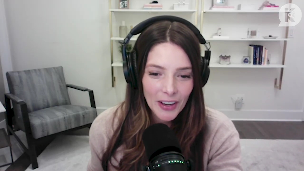 Ashley-Greene-dot-nl_TheTwilightEffect-Finale2MidnightSunandStorytellers3429.jpg
