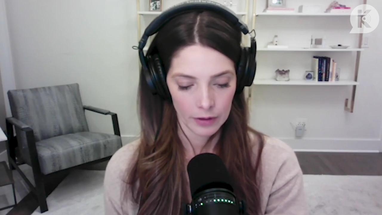 Ashley-Greene-dot-nl_TheTwilightEffect-Finale2MidnightSunandStorytellers3618.jpg