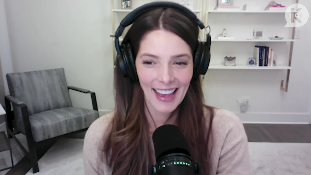 Ashley-Greene-dot-nl_TheTwilightEffect-Finale2MidnightSunandStorytellers3620.jpg