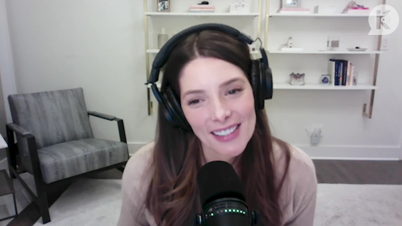 Ashley-Greene-dot-nl_TheTwilightEffect-Finale2MidnightSunandStorytellers3648.jpg