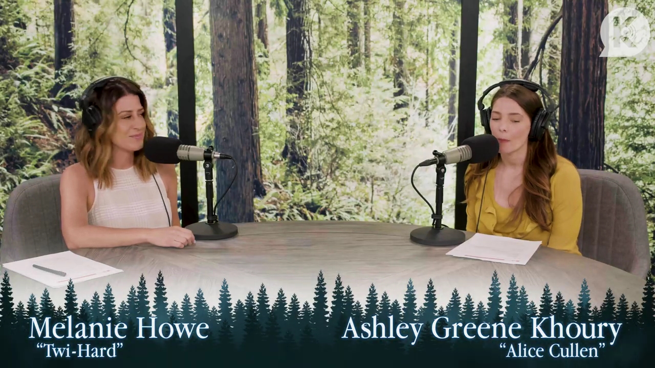 Ashley-Greene-dot-nl_TheTwilightEffect-Aflevering7NewMoonRewatchPart2of3-0027.jpg Ashley-Greene-dot-nl_TheTwilightEffect-Aflevering7NewMoonRewatchPart2of3-0027.jpg