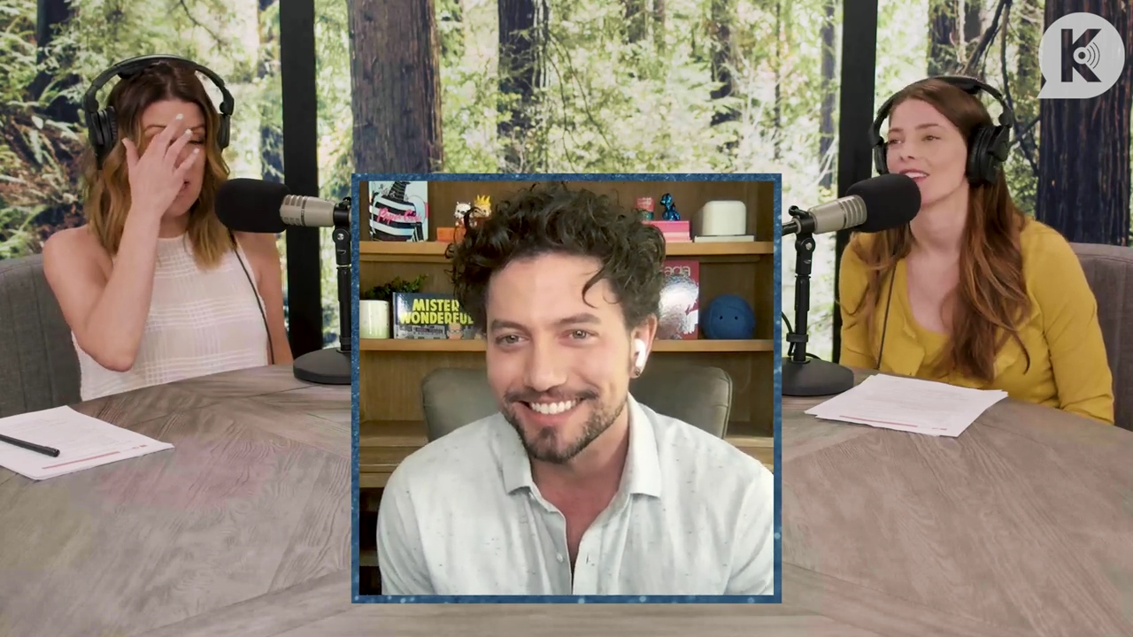 Ashley-Greene-dot-nl_TheTwilightEffect-Aflevering7NewMoonRewatchPart2of3-0072.jpg Ashley-Greene-dot-nl_TheTwilightEffect-Aflevering7NewMoonRewatchPart2of3-0072.jpg