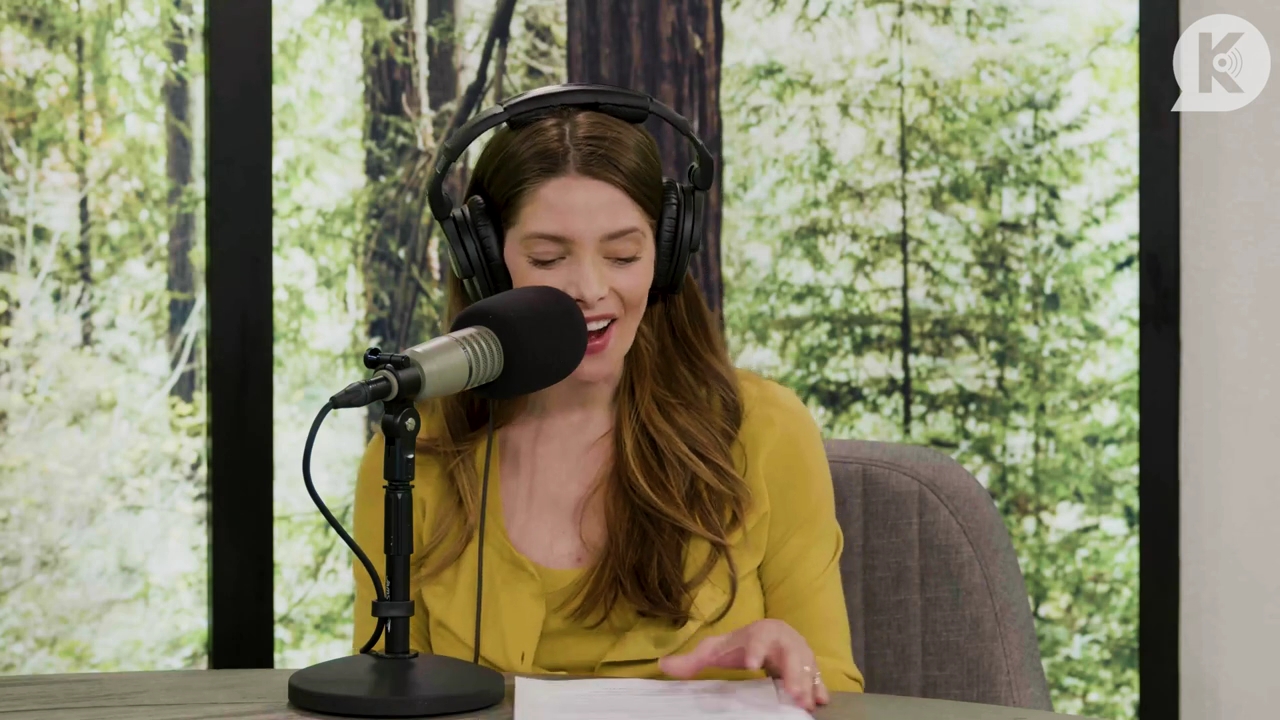 Ashley-Greene-dot-nl_TheTwilightEffect-Aflevering7NewMoonRewatchPart2of3-0110.jpg Ashley-Greene-dot-nl_TheTwilightEffect-Aflevering7NewMoonRewatchPart2of3-0110.jpg