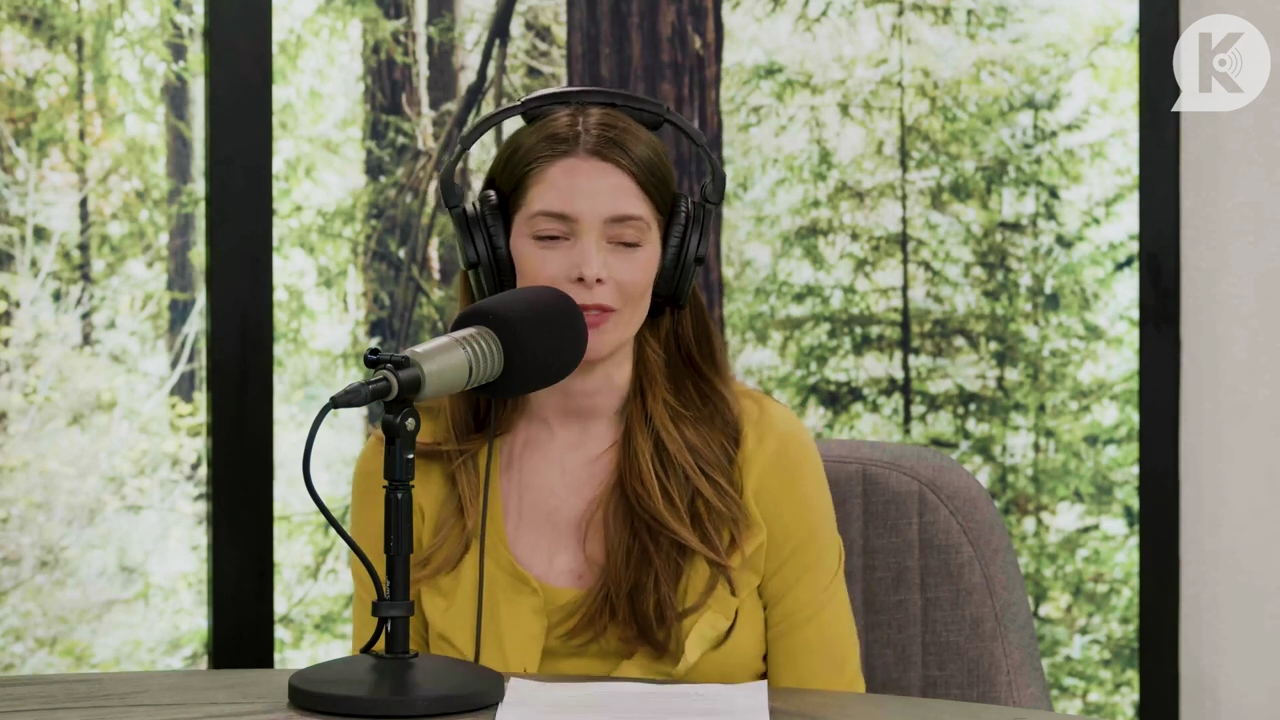 Ashley-Greene-dot-nl_TheTwilightEffect-Aflevering7NewMoonRewatchPart2of3-0111.jpg Ashley-Greene-dot-nl_TheTwilightEffect-Aflevering7NewMoonRewatchPart2of3-0111.jpg