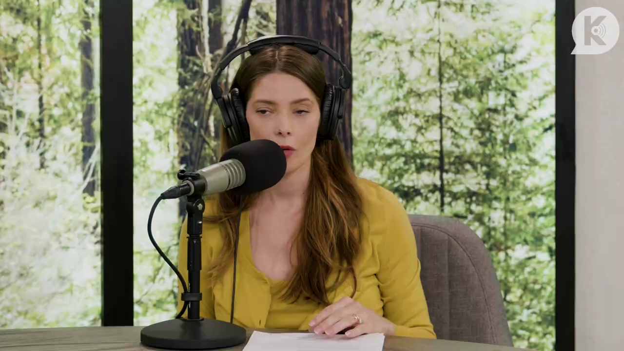 Ashley-Greene-dot-nl_TheTwilightEffect-Aflevering7NewMoonRewatchPart2of3-0151.jpg Ashley-Greene-dot-nl_TheTwilightEffect-Aflevering7NewMoonRewatchPart2of3-0151.jpg