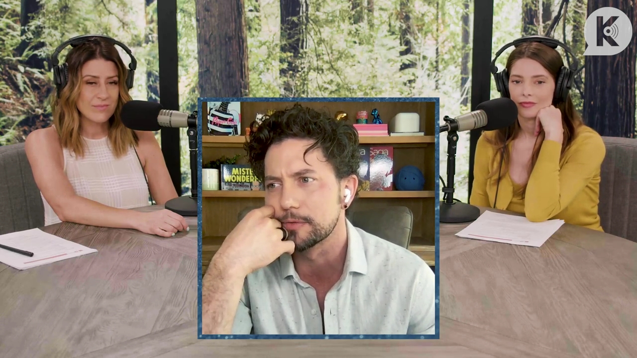 Ashley-Greene-dot-nl_TheTwilightEffect-Aflevering7NewMoonRewatchPart2of3-0199.jpg Ashley-Greene-dot-nl_TheTwilightEffect-Aflevering7NewMoonRewatchPart2of3-0199.jpg