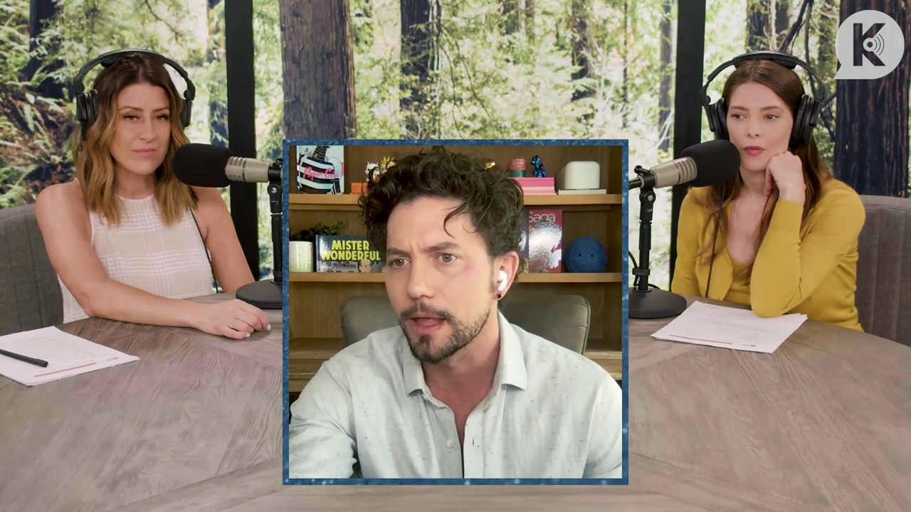 Ashley-Greene-dot-nl_TheTwilightEffect-Aflevering7NewMoonRewatchPart2of3-0202.jpg Ashley-Greene-dot-nl_TheTwilightEffect-Aflevering7NewMoonRewatchPart2of3-0202.jpg