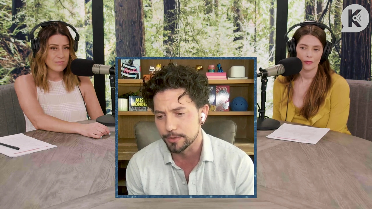 Ashley-Greene-dot-nl_TheTwilightEffect-Aflevering7NewMoonRewatchPart2of3-0211.jpg Ashley-Greene-dot-nl_TheTwilightEffect-Aflevering7NewMoonRewatchPart2of3-0211.jpg