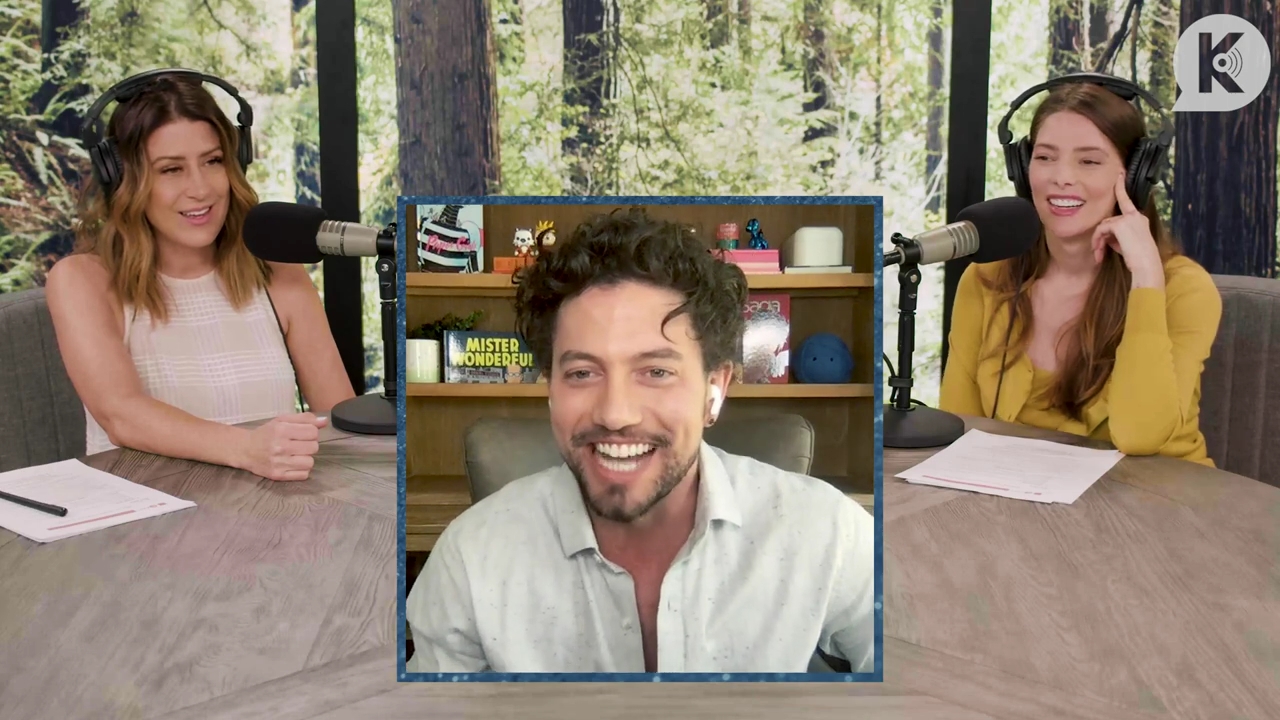 Ashley-Greene-dot-nl_TheTwilightEffect-Aflevering7NewMoonRewatchPart2of3-0274.jpg Ashley-Greene-dot-nl_TheTwilightEffect-Aflevering7NewMoonRewatchPart2of3-0274.jpg