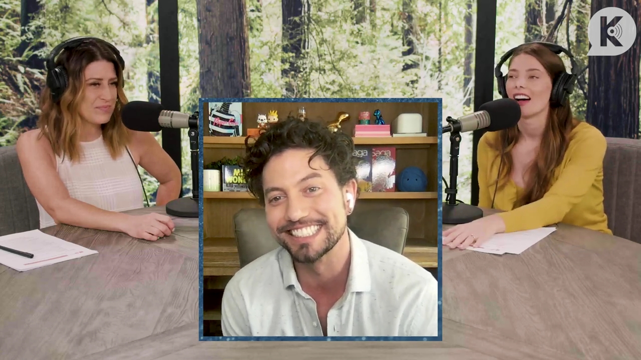 Ashley-Greene-dot-nl_TheTwilightEffect-Aflevering7NewMoonRewatchPart2of3-0374.jpg Ashley-Greene-dot-nl_TheTwilightEffect-Aflevering7NewMoonRewatchPart2of3-0374.jpg