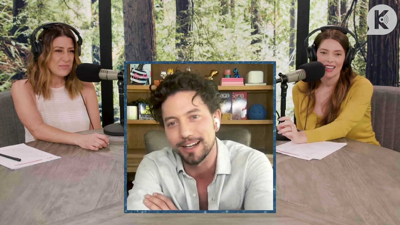 Ashley-Greene-dot-nl_TheTwilightEffect-Aflevering7NewMoonRewatchPart2of3-0400.jpg Ashley-Greene-dot-nl_TheTwilightEffect-Aflevering7NewMoonRewatchPart2of3-0400.jpg