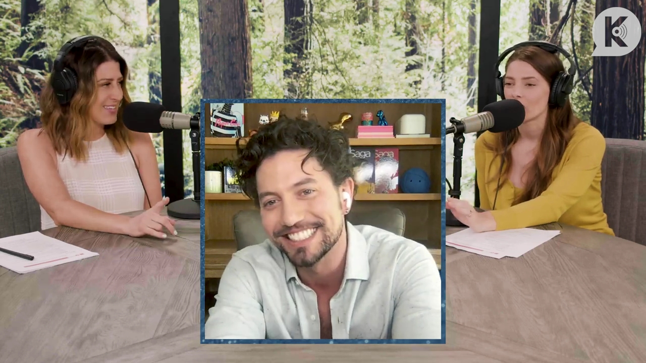 Ashley-Greene-dot-nl_TheTwilightEffect-Aflevering7NewMoonRewatchPart2of3-0404.jpg Ashley-Greene-dot-nl_TheTwilightEffect-Aflevering7NewMoonRewatchPart2of3-0404.jpg