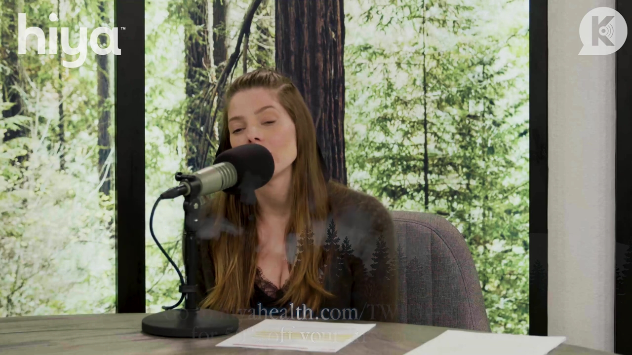 Ashley-Greene-dot-nl_TheTwilightEffect-Aflevering7NewMoonRewatchPart2of3-0934.jpg Ashley-Greene-dot-nl_TheTwilightEffect-Aflevering7NewMoonRewatchPart2of3-0934.jpg