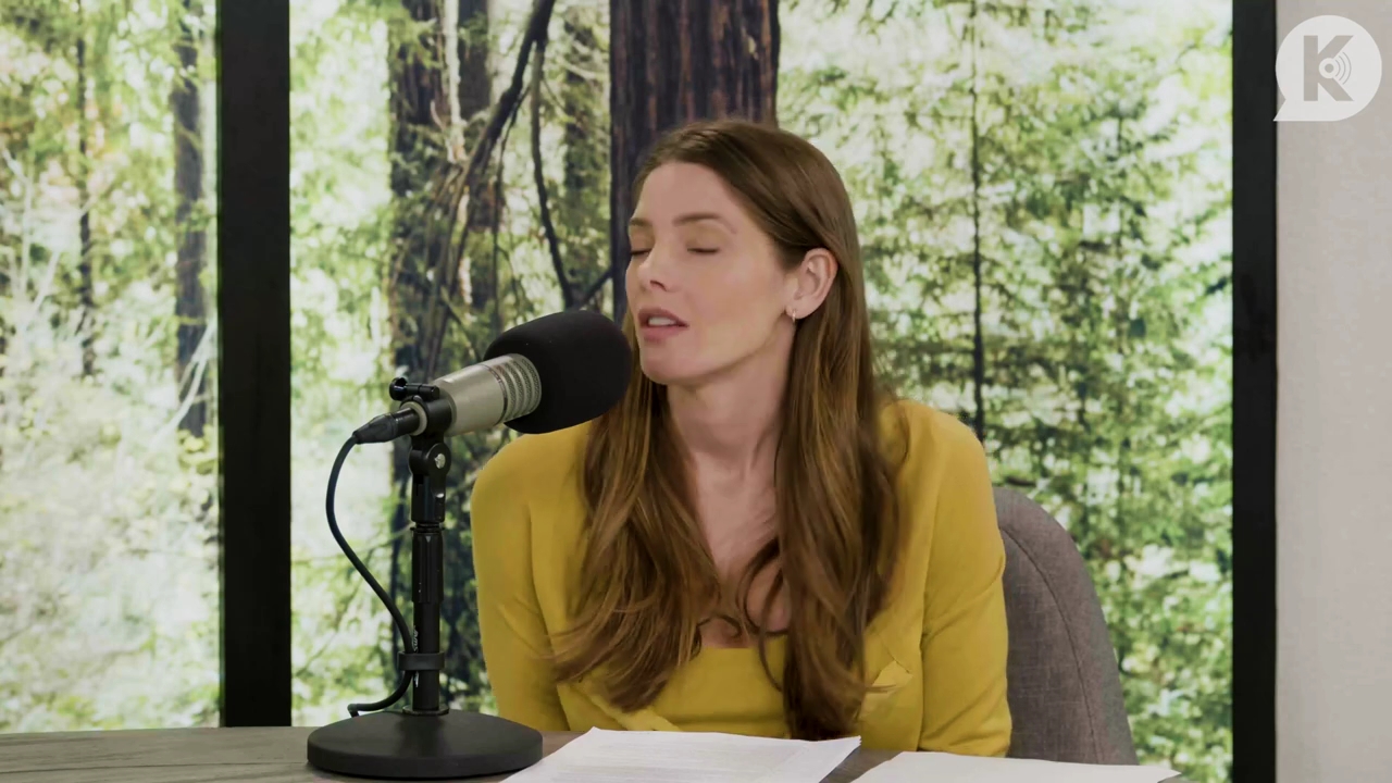 Ashley-Greene-dot-nl_TheTwilightEffect-Aflevering7NewMoonRewatchPart2of3-0944.jpg Ashley-Greene-dot-nl_TheTwilightEffect-Aflevering7NewMoonRewatchPart2of3-0944.jpg