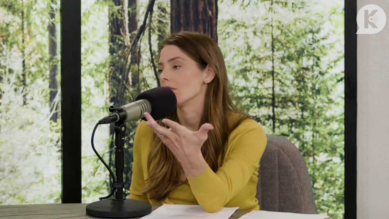 Ashley-Greene-dot-nl_TheTwilightEffect-Aflevering7NewMoonRewatchPart2of3-1182.jpg Ashley-Greene-dot-nl_TheTwilightEffect-Aflevering7NewMoonRewatchPart2of3-1182.jpg