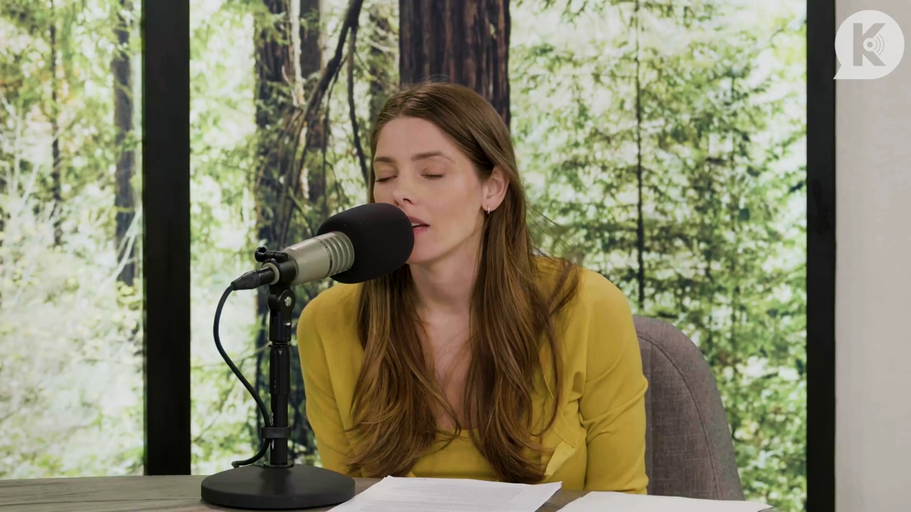 Ashley-Greene-dot-nl_TheTwilightEffect-Aflevering7NewMoonRewatchPart2of3-1217.jpg Ashley-Greene-dot-nl_TheTwilightEffect-Aflevering7NewMoonRewatchPart2of3-1217.jpg